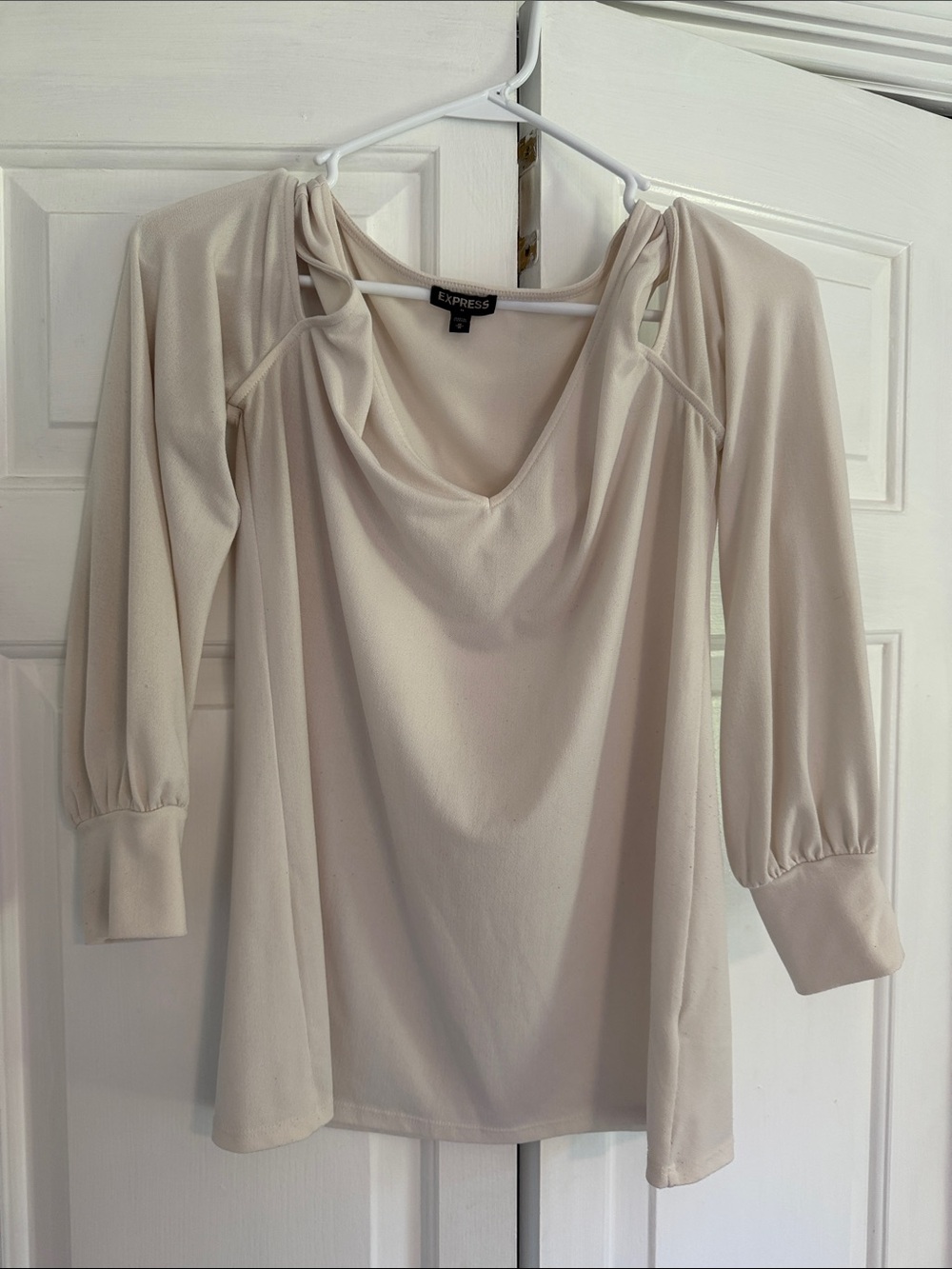 Express Cream Cutout-Shoulder V-Neck Blouse